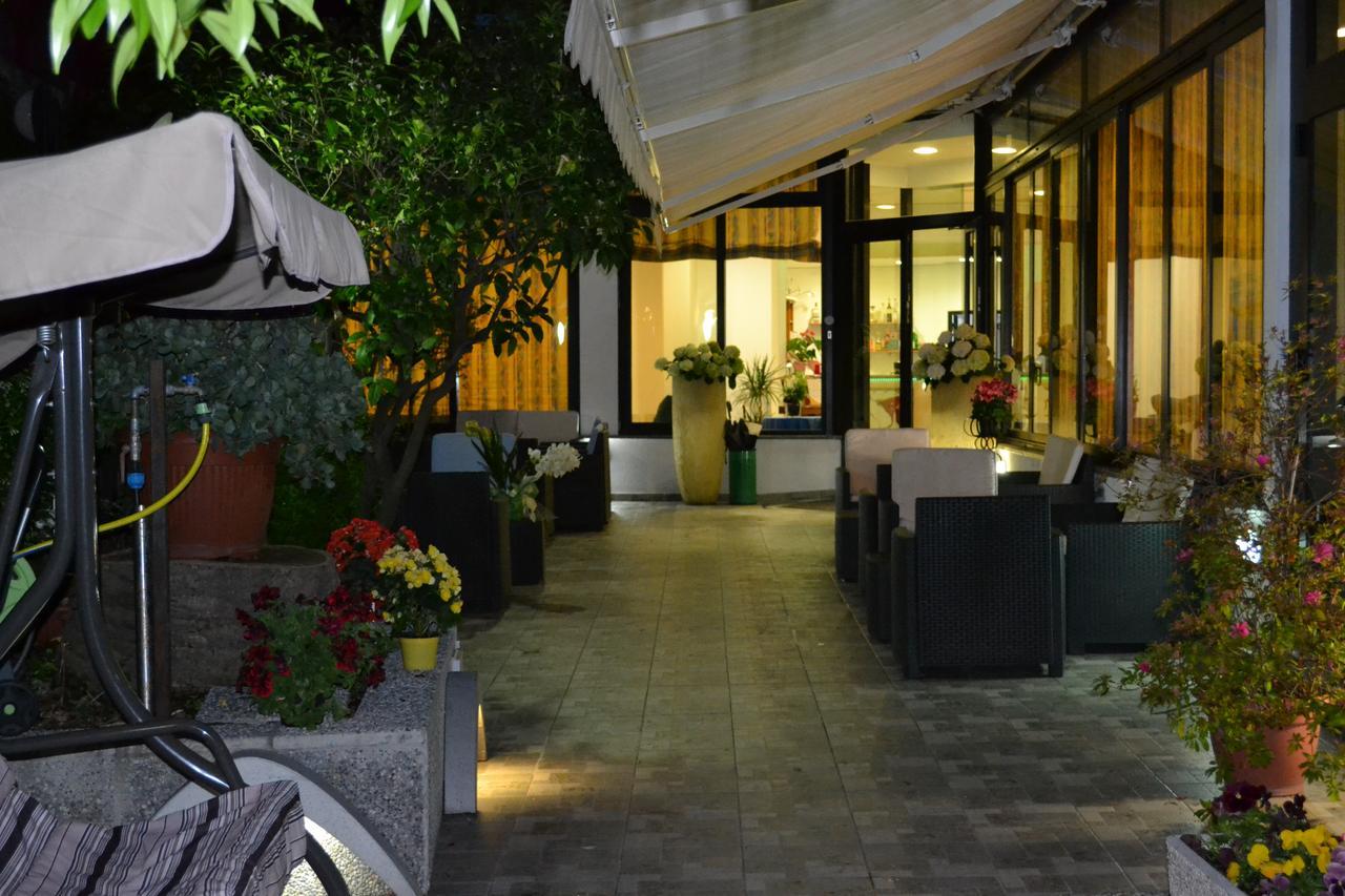 Hotel Villa Camilla Varazze Exteriér fotografie